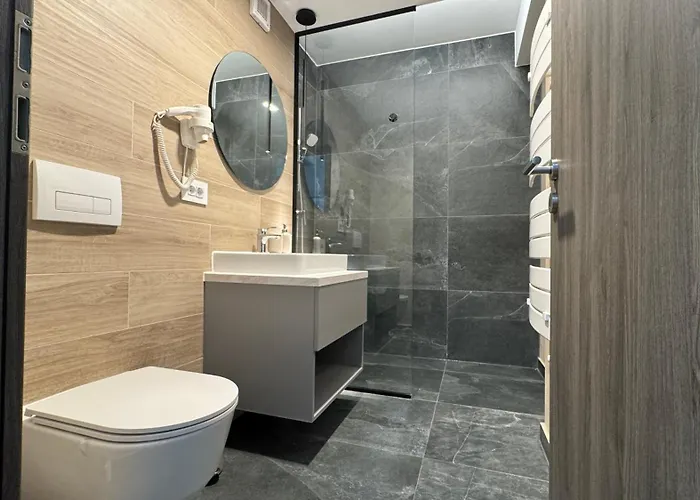 S Style - Coresi * Μπρασόβ