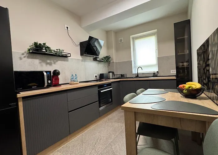 S Style - Coresi Διαμέρισμα